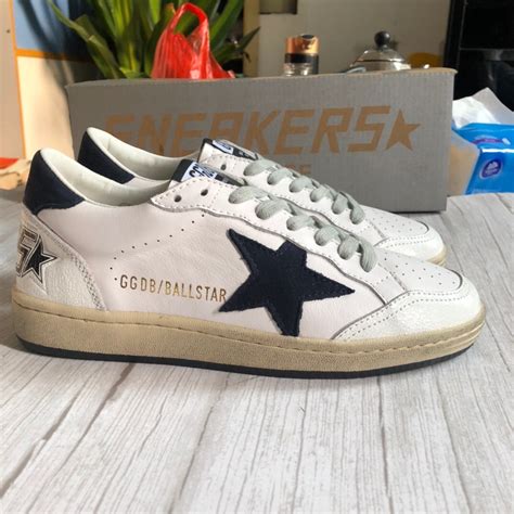 golden goose sneakers best price.